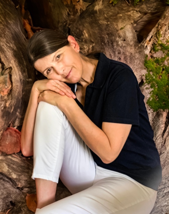 Christiane Busalt, zertifizierte Kosmetikerin und Inhaberin von frischgemacht in Uznach